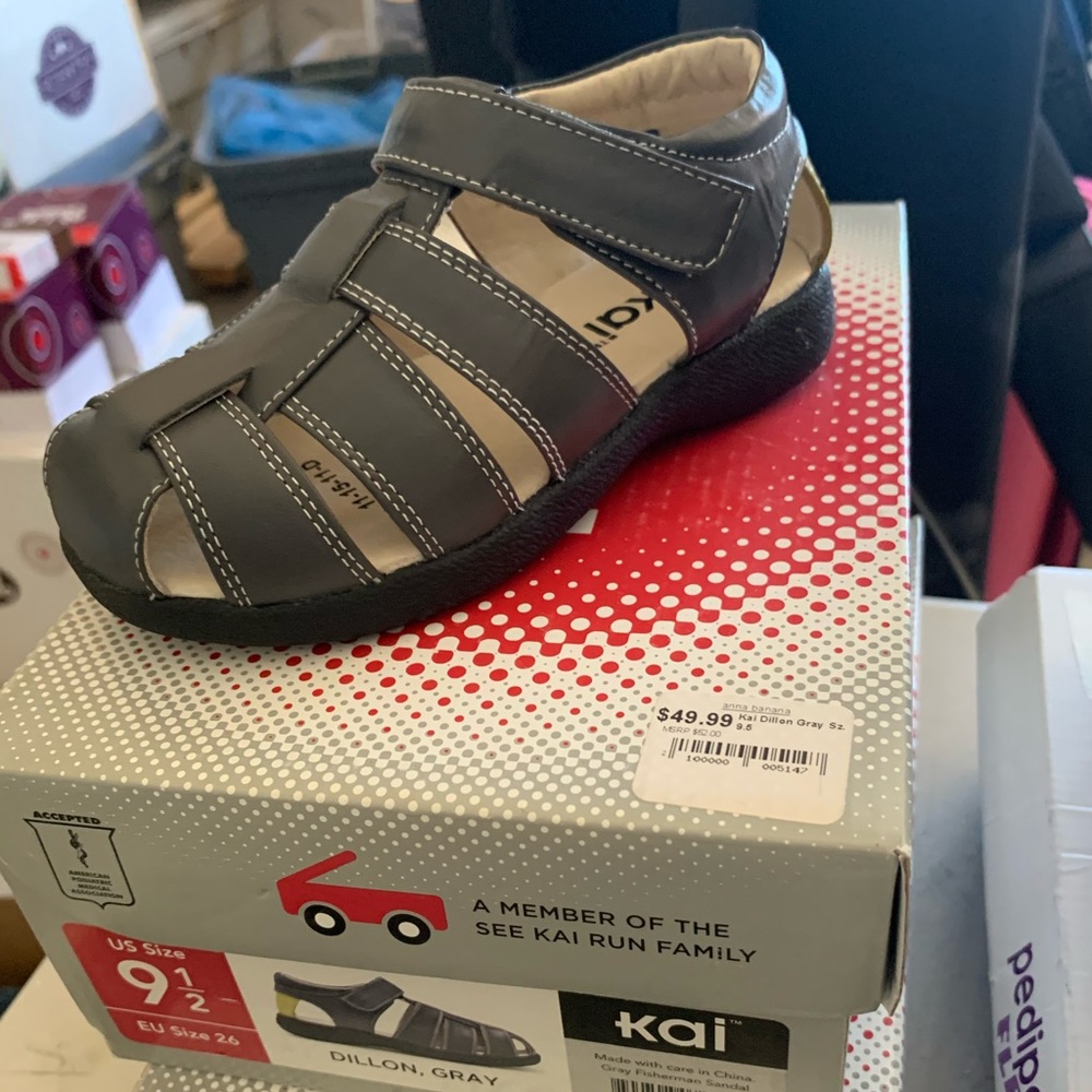 See Kai Run Dillion leather sandals.